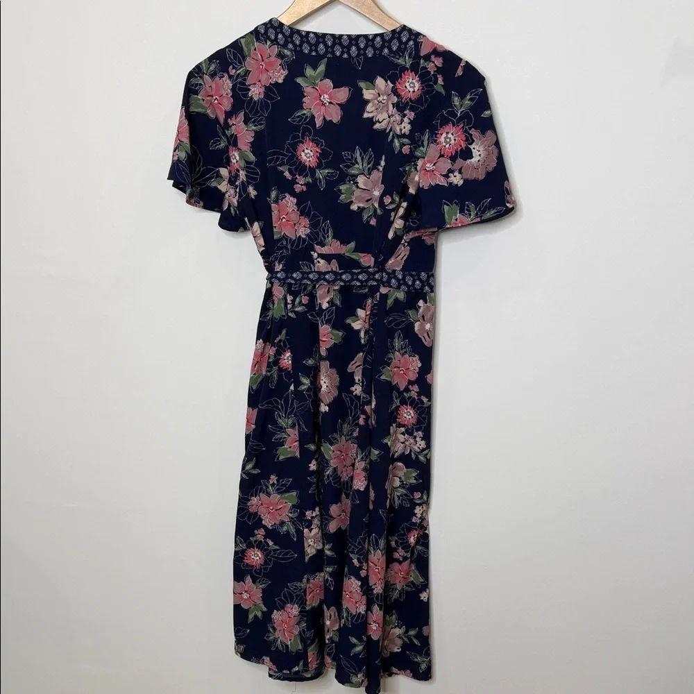 Jessica Simpson Maternity Navy Floral Wrap Maxi Dress – Medium - Picture 7 of 10